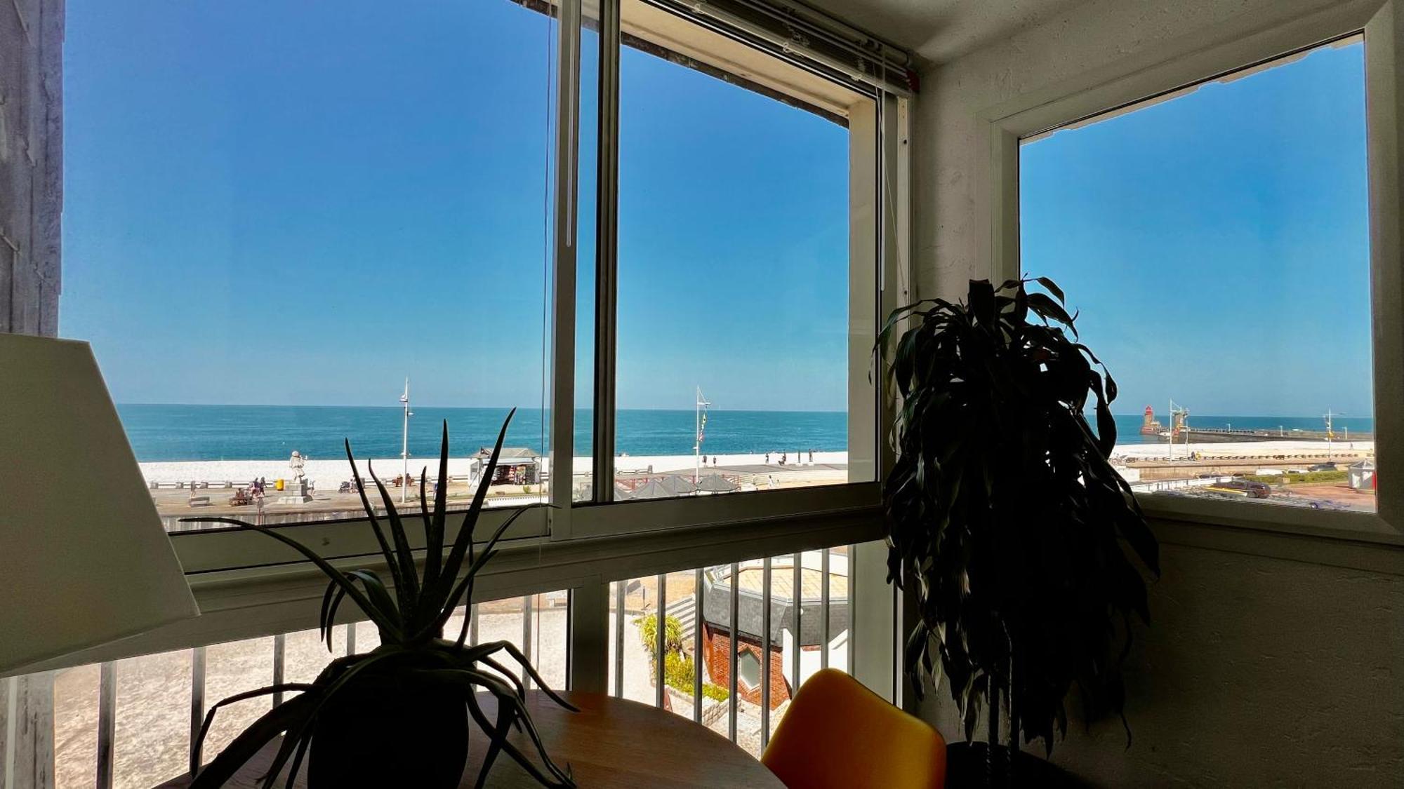 Le Maritime, Front De Mer Et Parking Sous-Terrain 费康 外观 照片